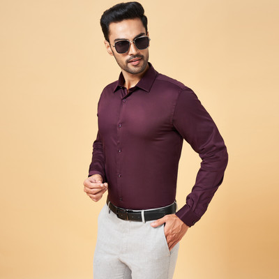 Byford by Pantaloons Men Solid Formal Maroon Shirt