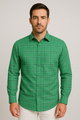 Idolon Clothing Men Checkered Casual Light Green Shirt
