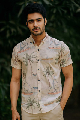 Radha Krishna Fashion Men Printed Casual Cream Shirt