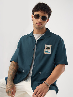 The Souled Store Men Solid Casual Dark Green Shirt
