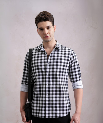 HIGHLANDER Men Checkered Formal White, Black Shirt