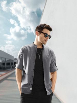 Roadster Men Solid Casual Grey Shirt