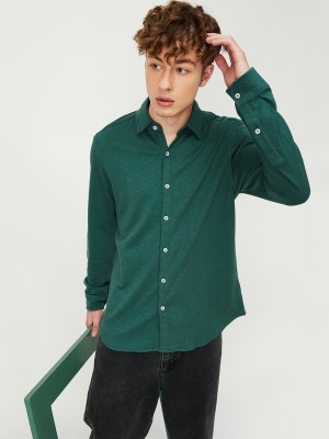 MAX Men Solid Casual Dark Green Shirt