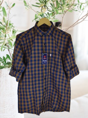 HouseOfCommon Men Checkered Casual Brown, Blue Shirt