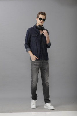 VOI JEANS Men Solid Casual Dark Blue Shirt