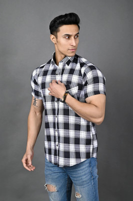 BlackLilly Men Checkered Casual White Shirt