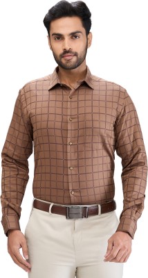 PARK AVENUE Men Checkered Formal Brown Shirt