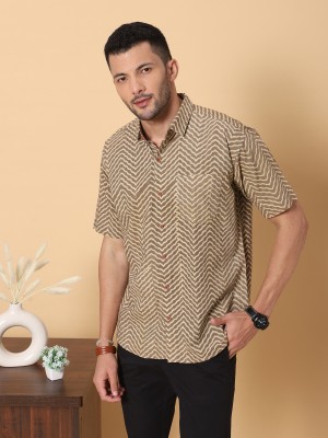 Moshi Men Printed Casual Beige Shirt