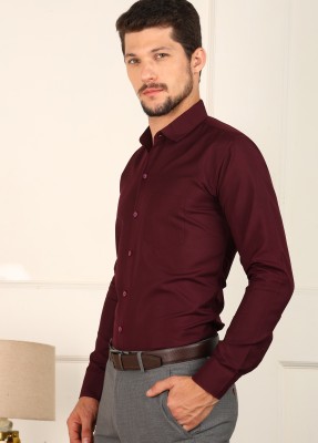 FUBAR Men Solid Formal Maroon Shirt