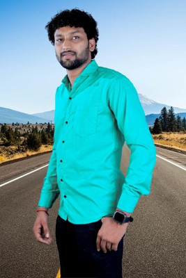 Krishiv Men Solid Formal Light Green Shirt
