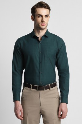 PETER ENGLAND Men Solid Formal Dark Green Shirt