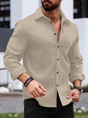 VELLOSTA Men Checkered Casual White Shirt