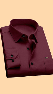 Vilantra Fashion Men Solid Casual Maroon Shirt