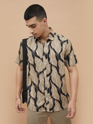 Fame Forever by Lifestyle Men Printed Casual Grey Shirt