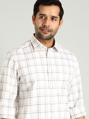 INDIAN TERRAIN Men Checkered Casual White Shirt