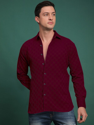 Voroxy Men Solid Casual Maroon Shirt