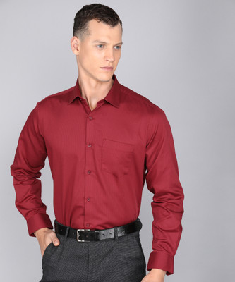 VAN HEUSEN Men Solid Formal Red Shirt