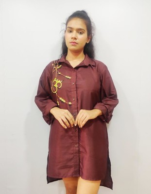 unlokale Women Embroidered Casual Maroon Shirt