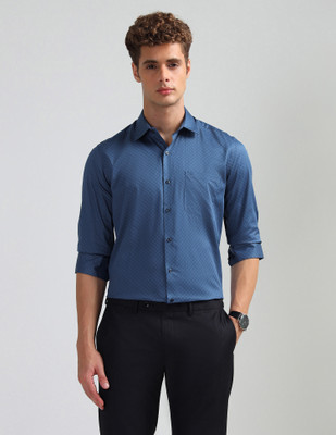 ARROW Men Solid Formal Blue Shirt
