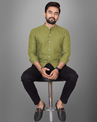 GLOBAL NOMAD Men Solid Casual Dark Green Shirt