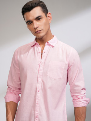 HIGHLANDER Men Solid Casual Pink Shirt