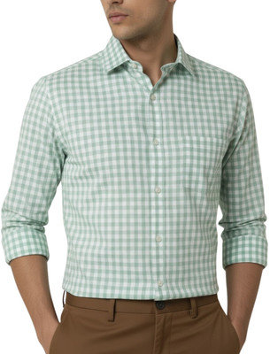 Gati Men Checkered Casual Light Green Shirt
