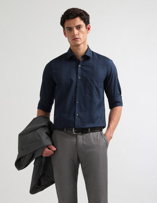 ARROW Men Solid Formal Blue Shirt
