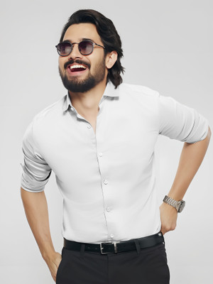 Vuon fab Men Solid Casual White Shirt