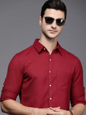 Indo Era Men Solid Casual Maroon Shirt