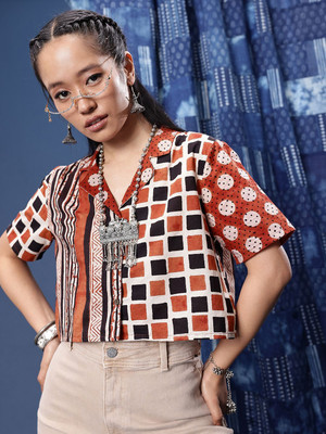 Taavi Women Printed Casual Red Shirt