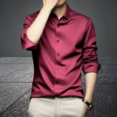 SHREEJI ENTERPRISE Men Solid Casual Maroon Shirt