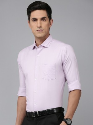 PARK AVENUE Men Solid Casual Purple Shirt