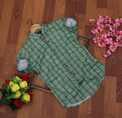 Gela Fashion Men Checkered Casual Light Green Shirt