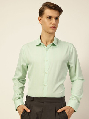 INVICTUS Men Checkered Formal Green Shirt