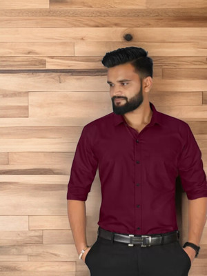 RadhikaFashion Men Solid Casual Maroon Shirt