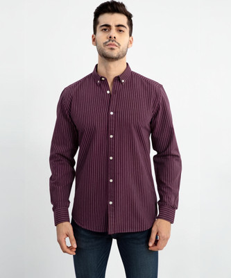 Snitch Men Striped Casual Maroon Shirt