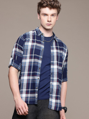 Roadster Men Checkered Casual Dark Blue Shirt