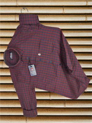 Arthz Fashion Trend Men Checkered Casual Dark Blue, Maroon Shirt