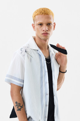 Snitch Men Floral Print Casual White Shirt
