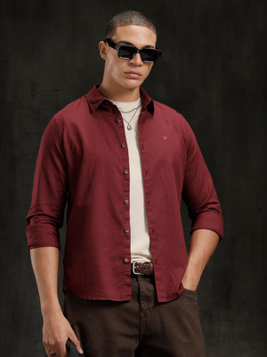 WROGN Men Solid Casual Maroon Shirt