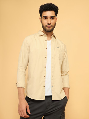 Wrangler Men Solid Casual Beige Shirt