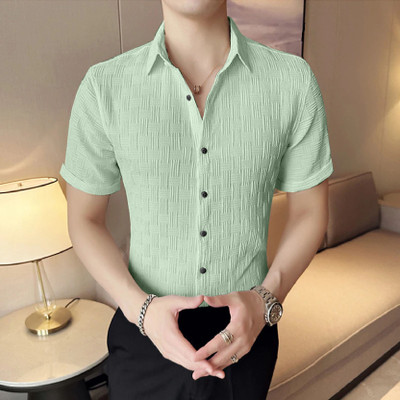 quinlan Men Self Design Casual Light Green Shirt