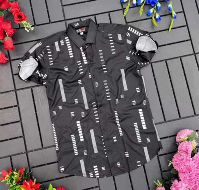 SHFASHION Men Printed Casual Black Shirt