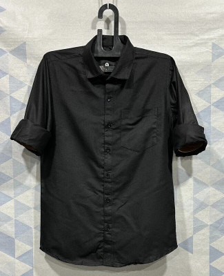 HouseOfCommon Men Solid Casual Black Shirt