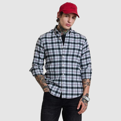 Snitch Men Checkered Casual White, Blue Shirt