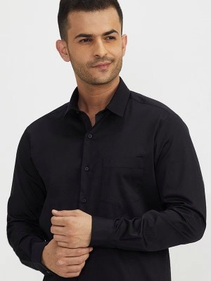 INDIAN TERRAIN Men Solid Casual Black Shirt