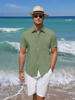 Univibe Men Solid Casual Light Green Shirt