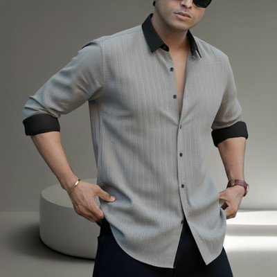 Perun Men Solid Casual Pink Shirt