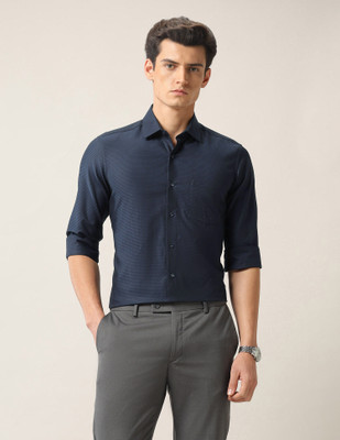 ARROW Men Solid Formal Blue Shirt