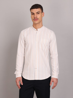 Nanzi Men Striped Casual Brown Shirt